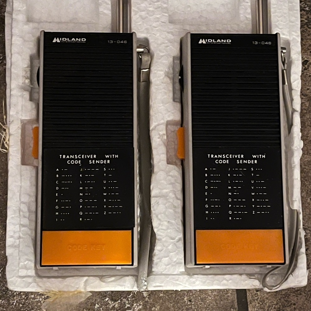 Midland Walkie Talkie